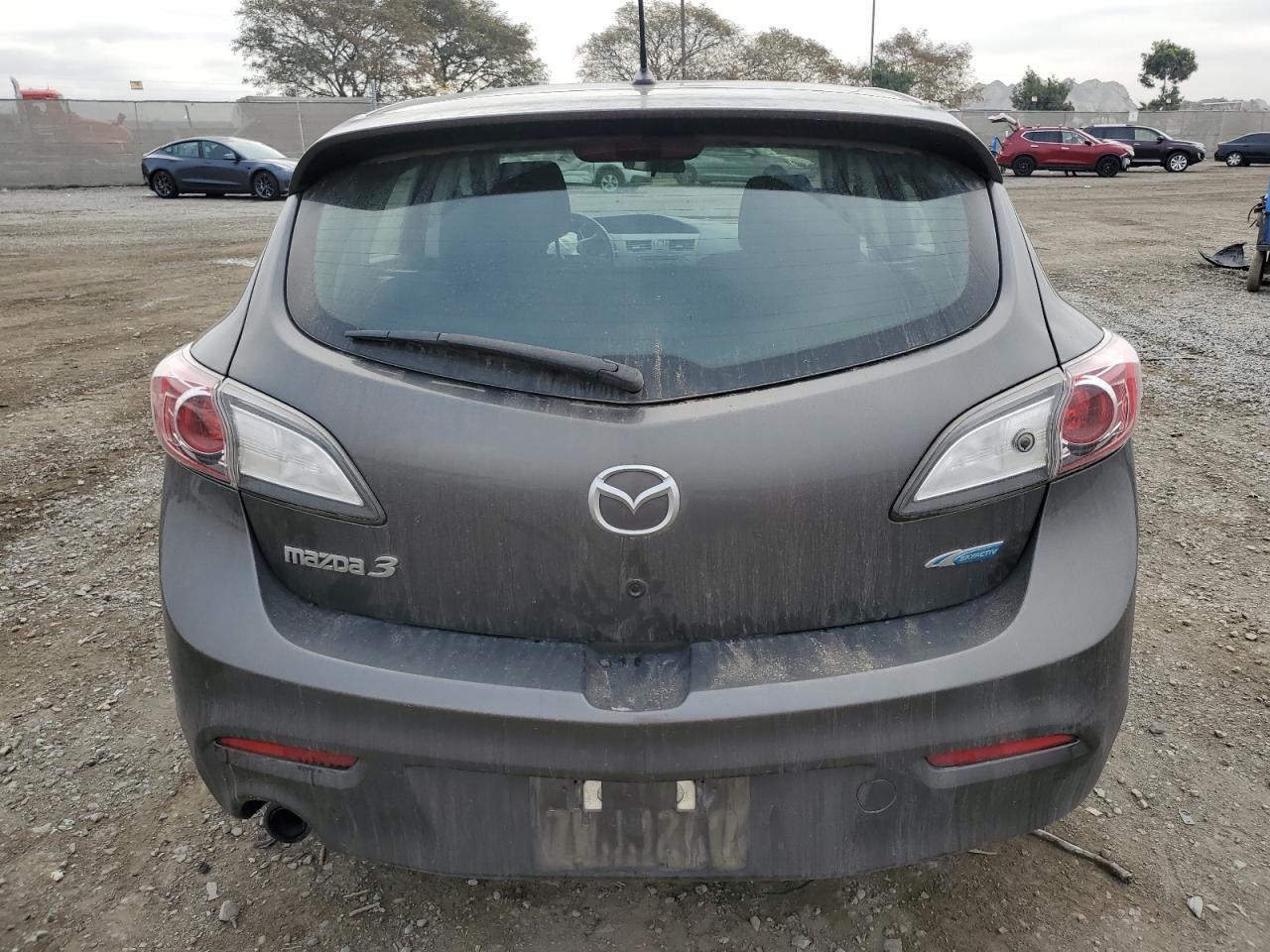 2013 MAZDA 3 I - Фото 6