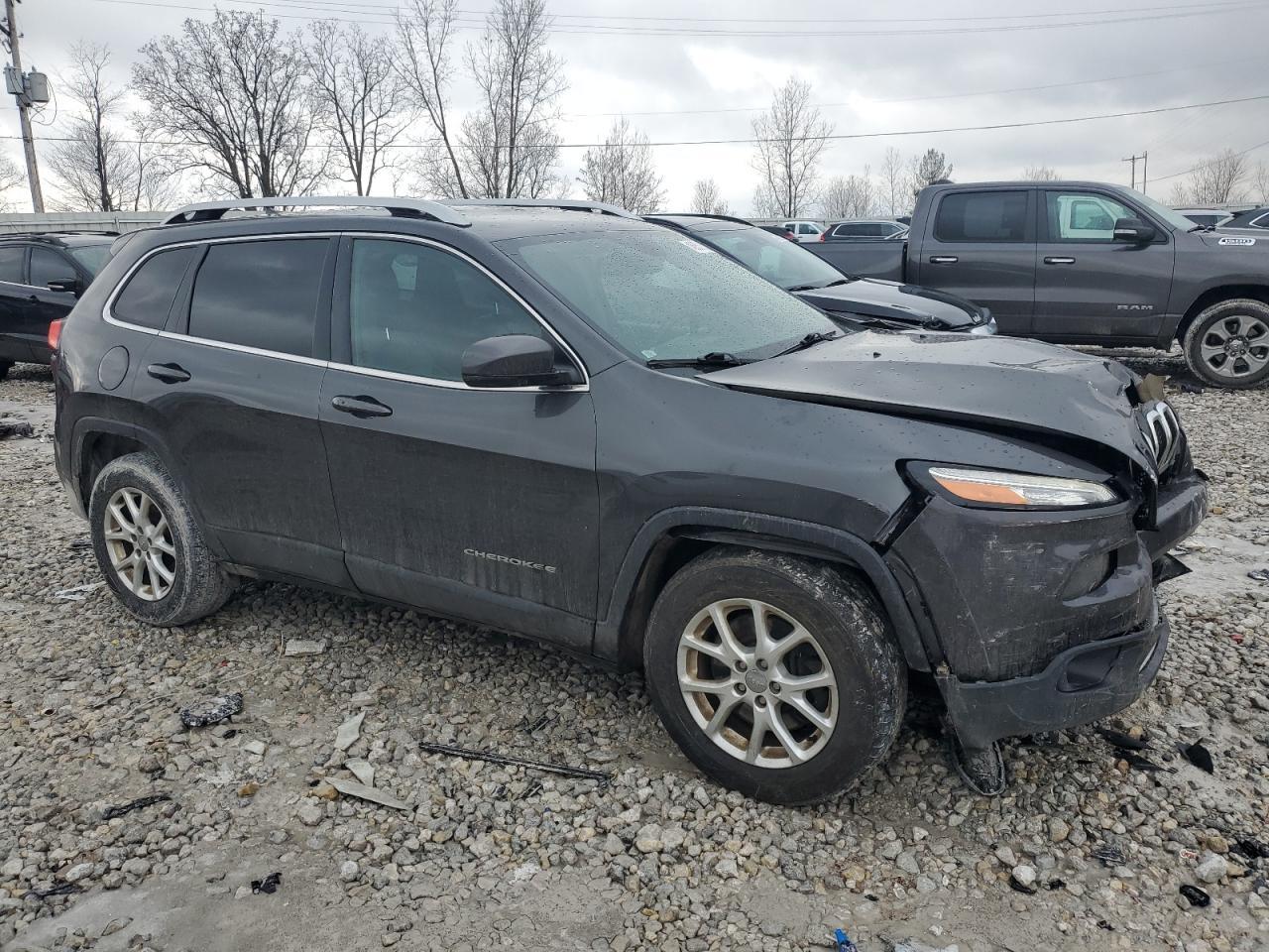 2016 JEEP CHEROKEE L - Image 4