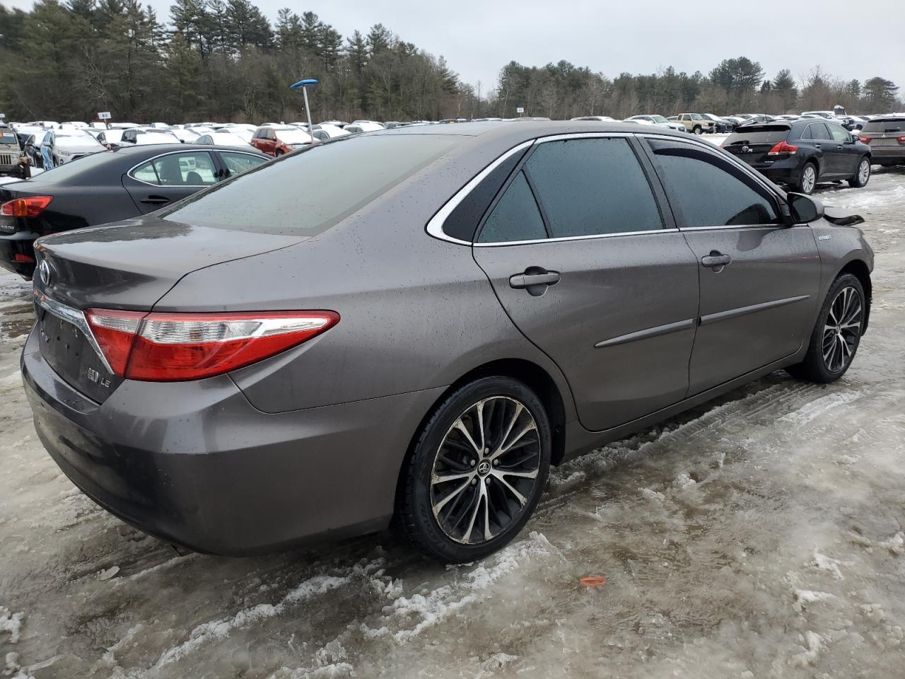 2017 TOYOTA CAMRY HYBR - Image 3