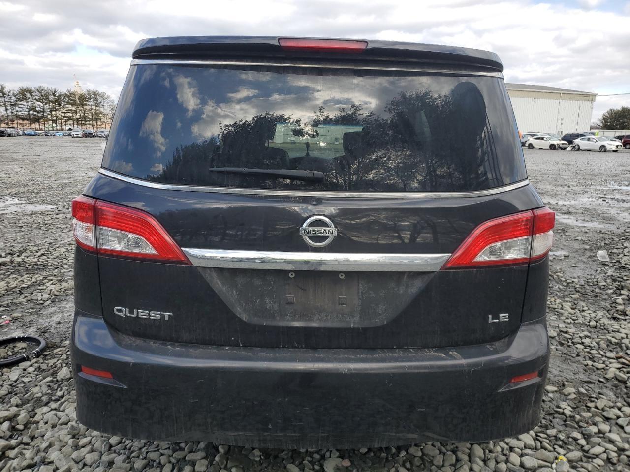 2011 NISSAN QUEST S - Image 6