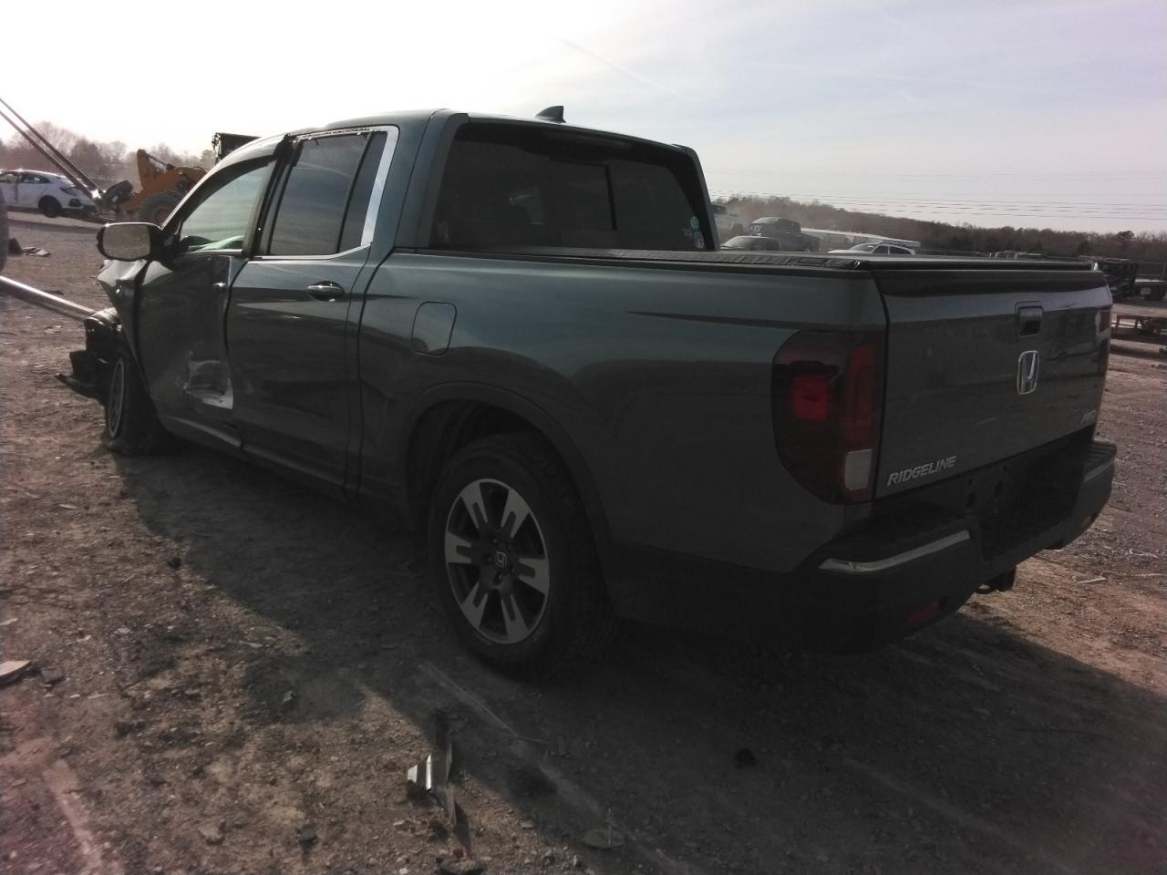 2019 HONDA RIDGELINE - Фото 2