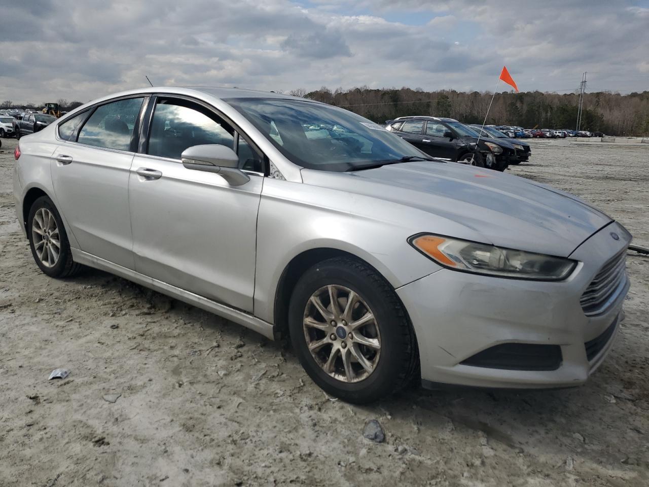 2017 FORD FUSION SE - Фото 4