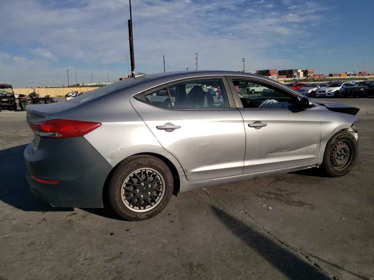 2017 HYUNDAI ELANTRA SE - Image 3