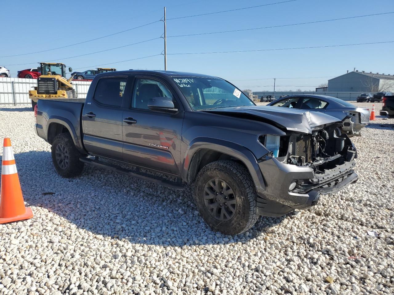 2020 TOYOTA TACOMA DOU - Image 4