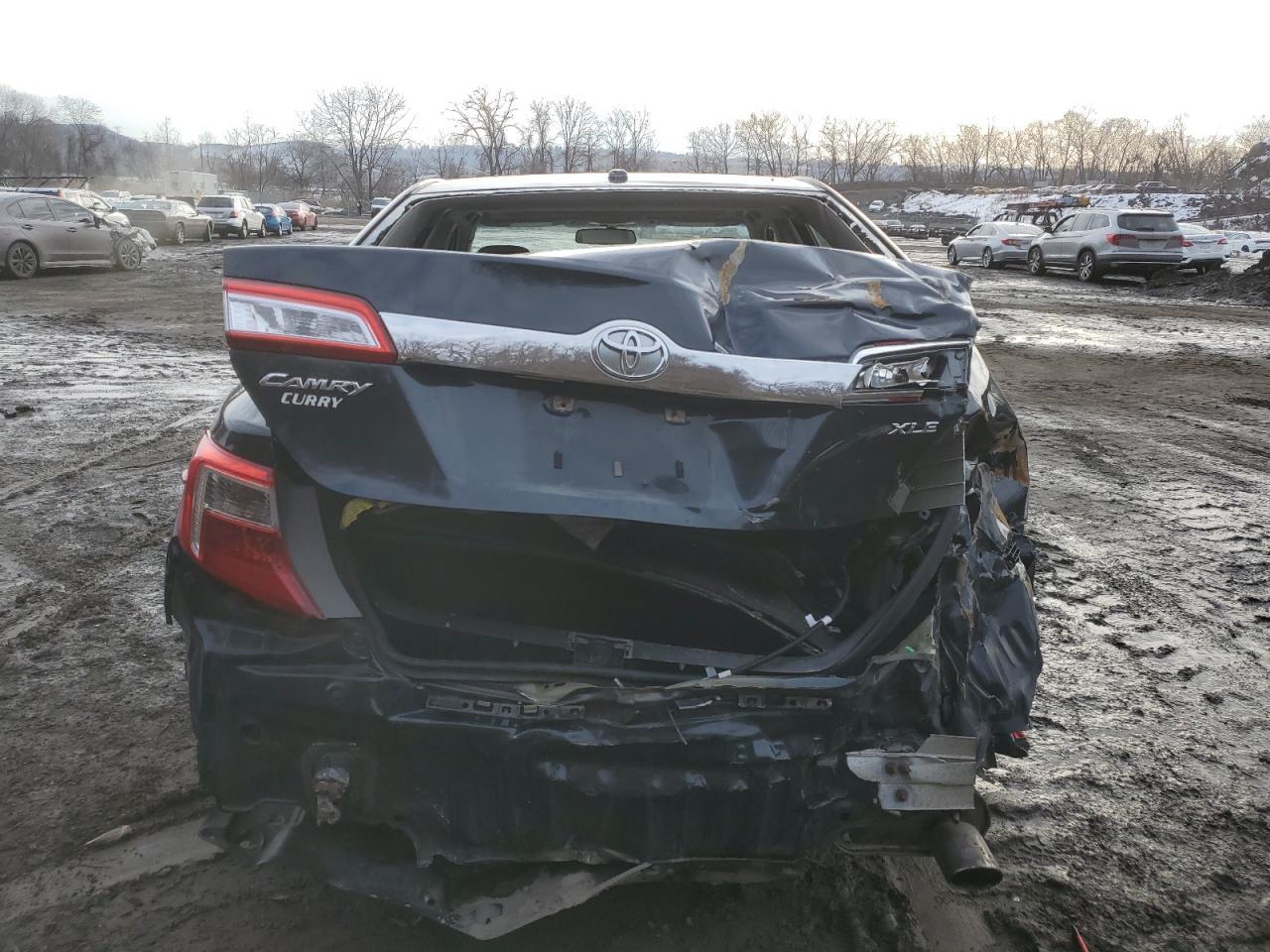 2012 TOYOTA CAMRY HYBR - Image 6