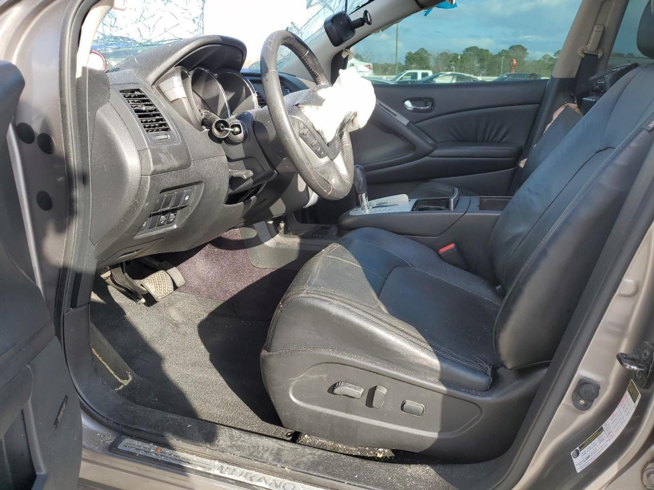 2010 NISSAN MURANO S - Image 7