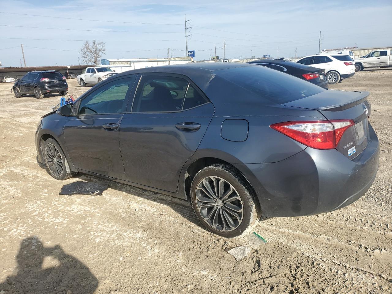 2016 TOYOTA COROLLA L - Image 2