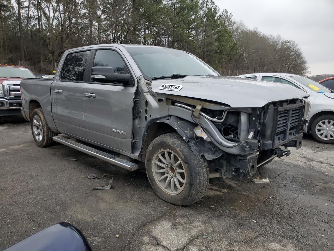 2019 RAM 1500 BIG H - Фото 4