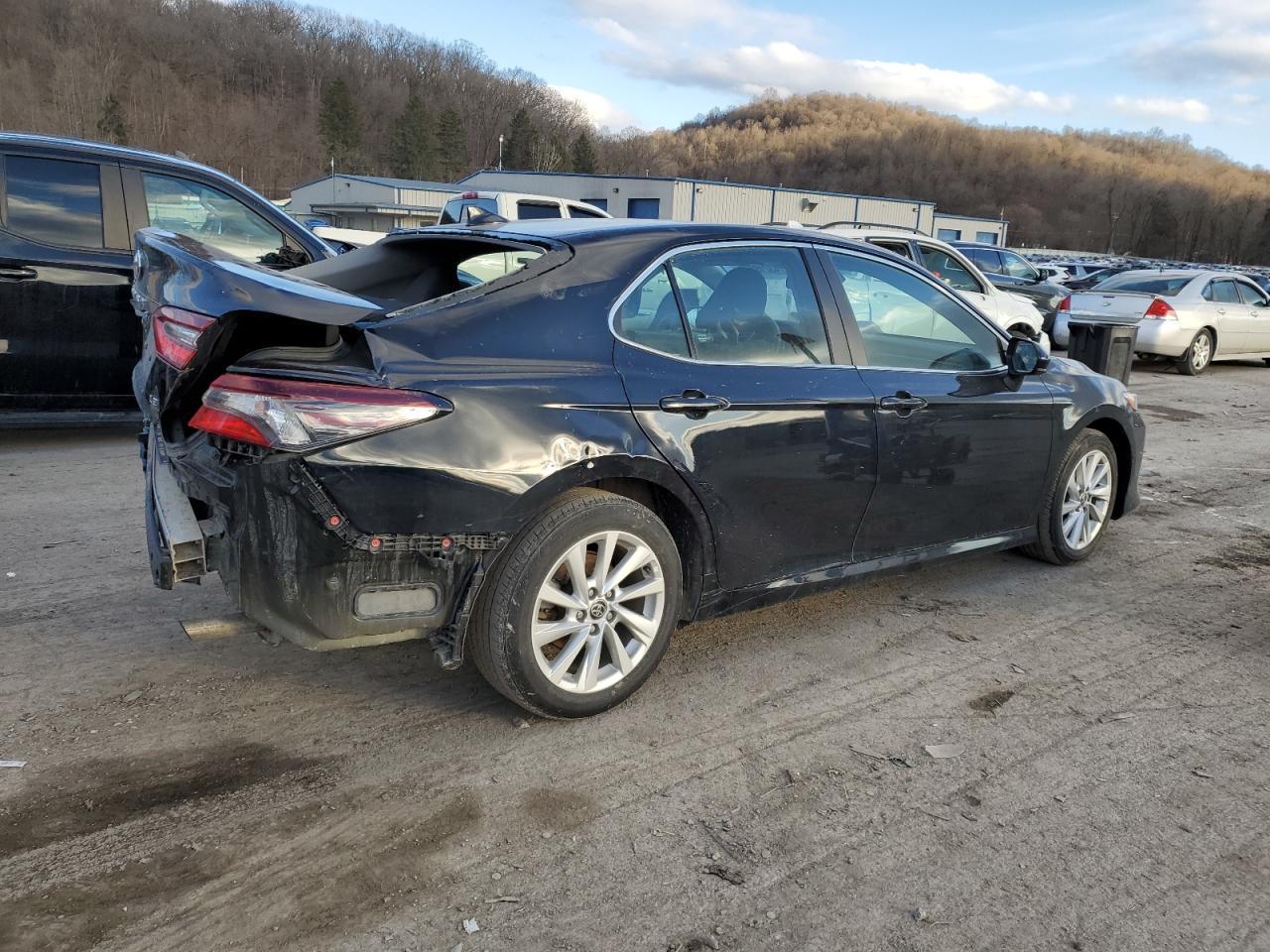 2023 TOYOTA CAMRY LE - Image 3