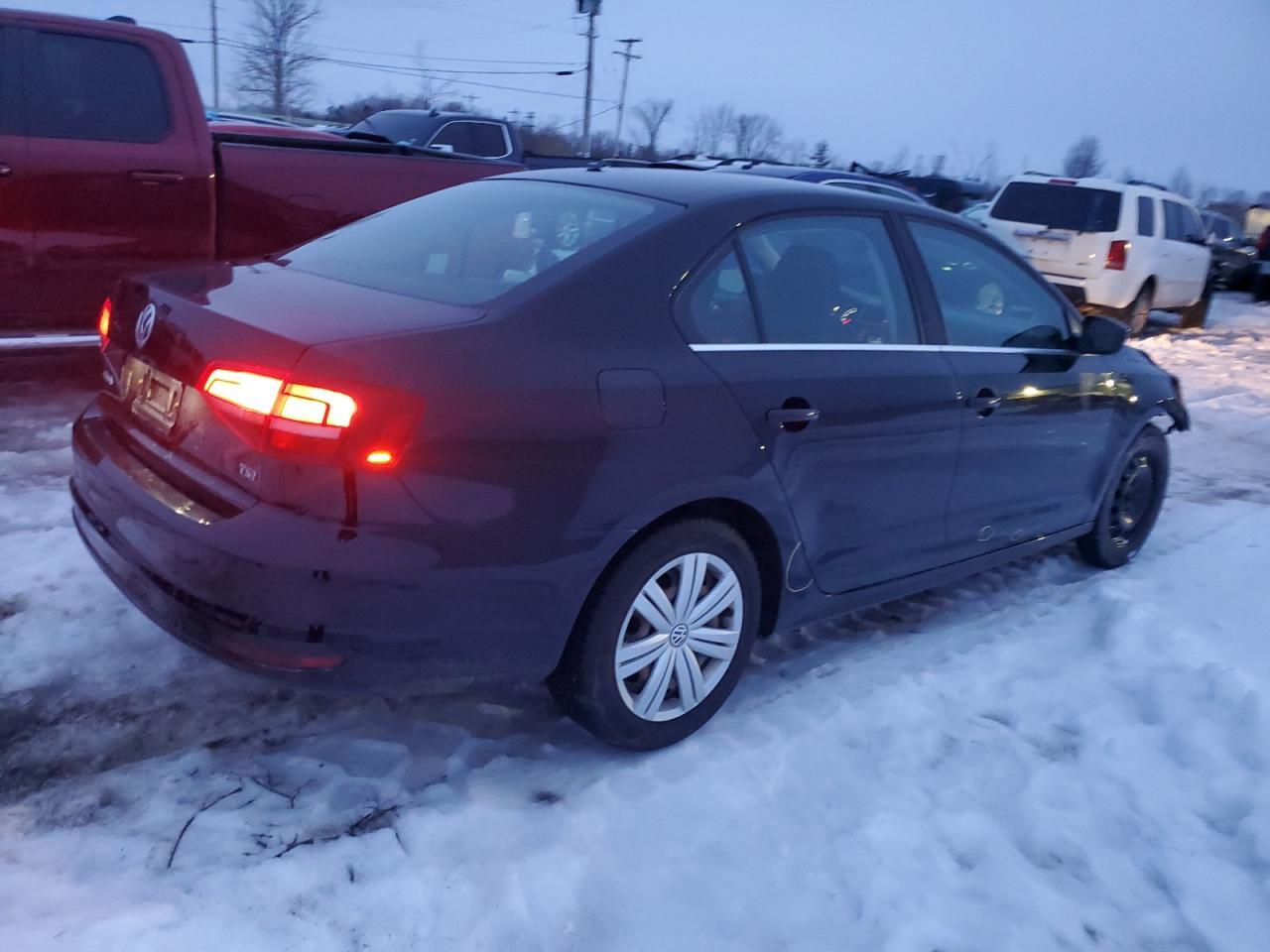 2017 VOLKSWAGEN JETTA S - Image 3