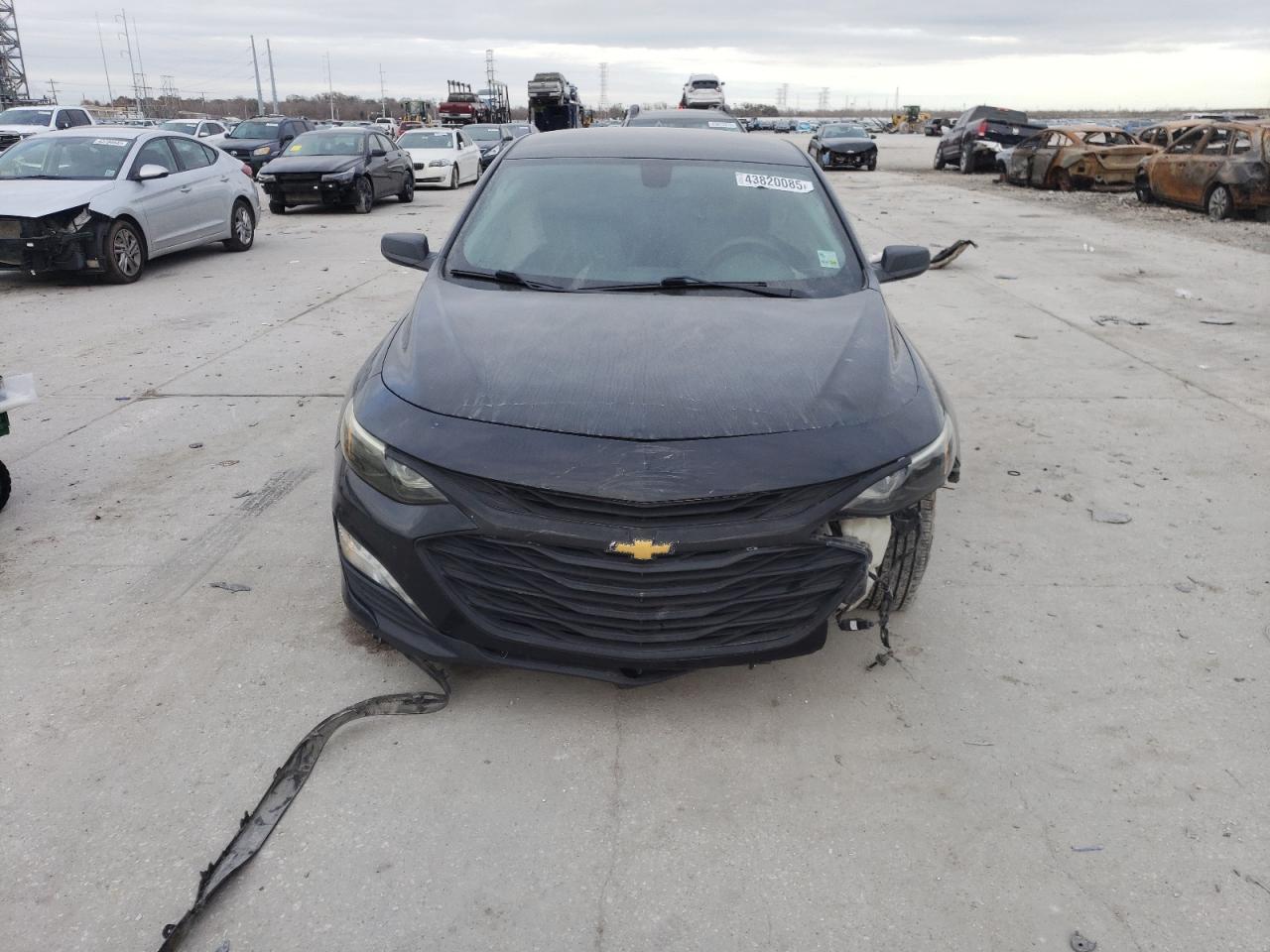 2019 CHEVROLET MALIBU LS - Фото 5