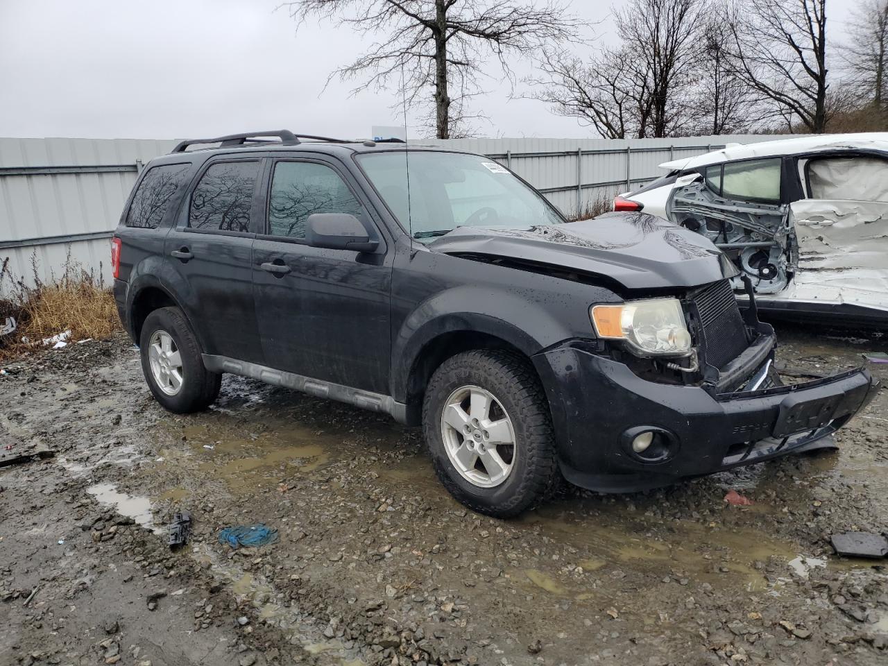 2012 FORD ESCAPE XLT - Image 4