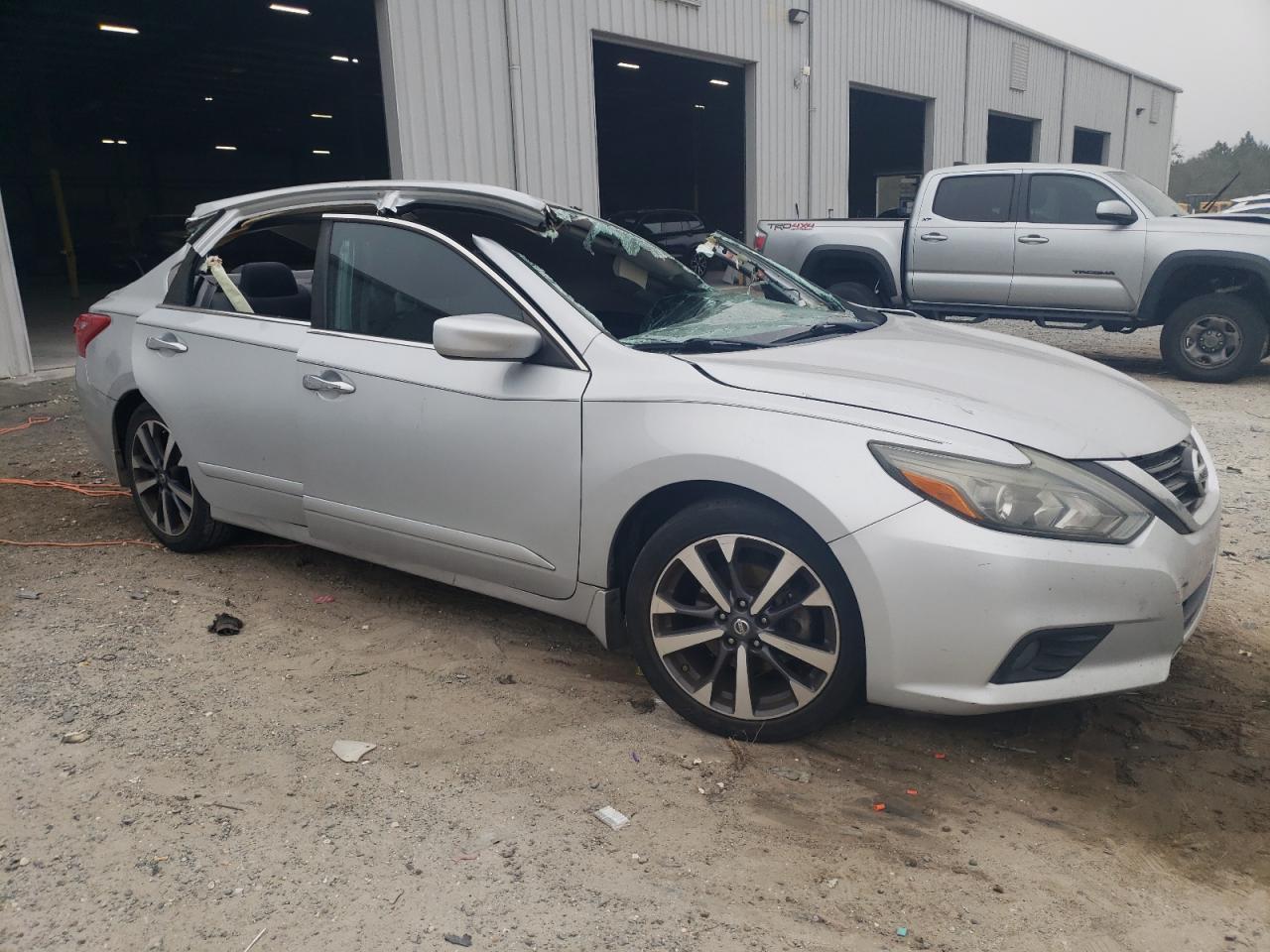 2016 NISSAN ALTIMA 2.5 - Image 4