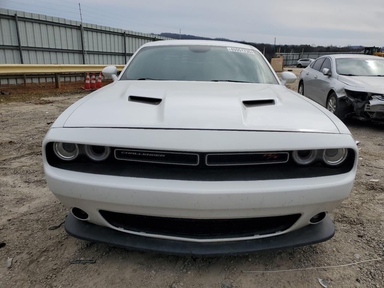 2017 DODGE CHALLENGER - Фото 5