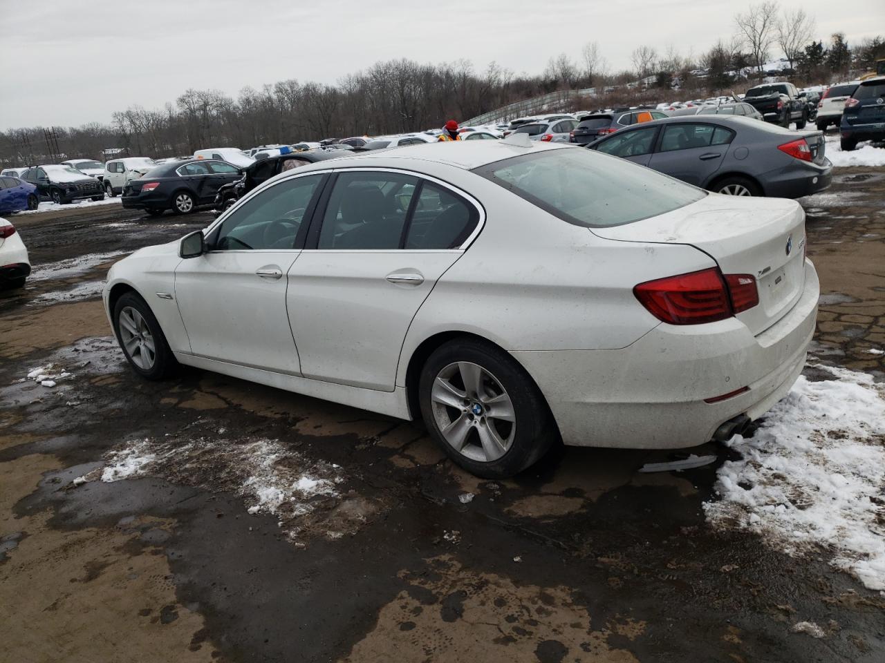 2013 BMW 528 XI - Фото 2