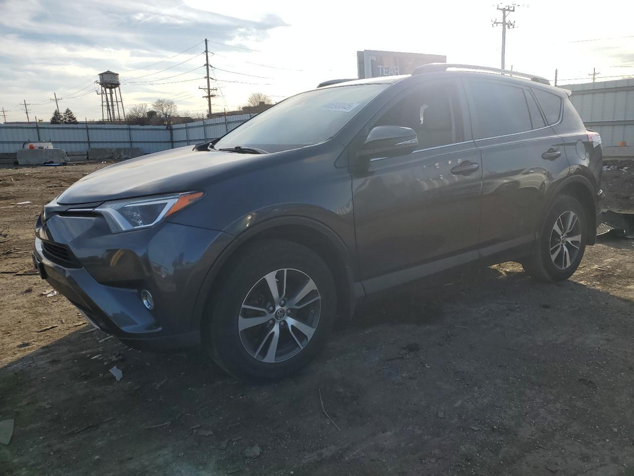 2017 TOYOTA RAV4 XLE