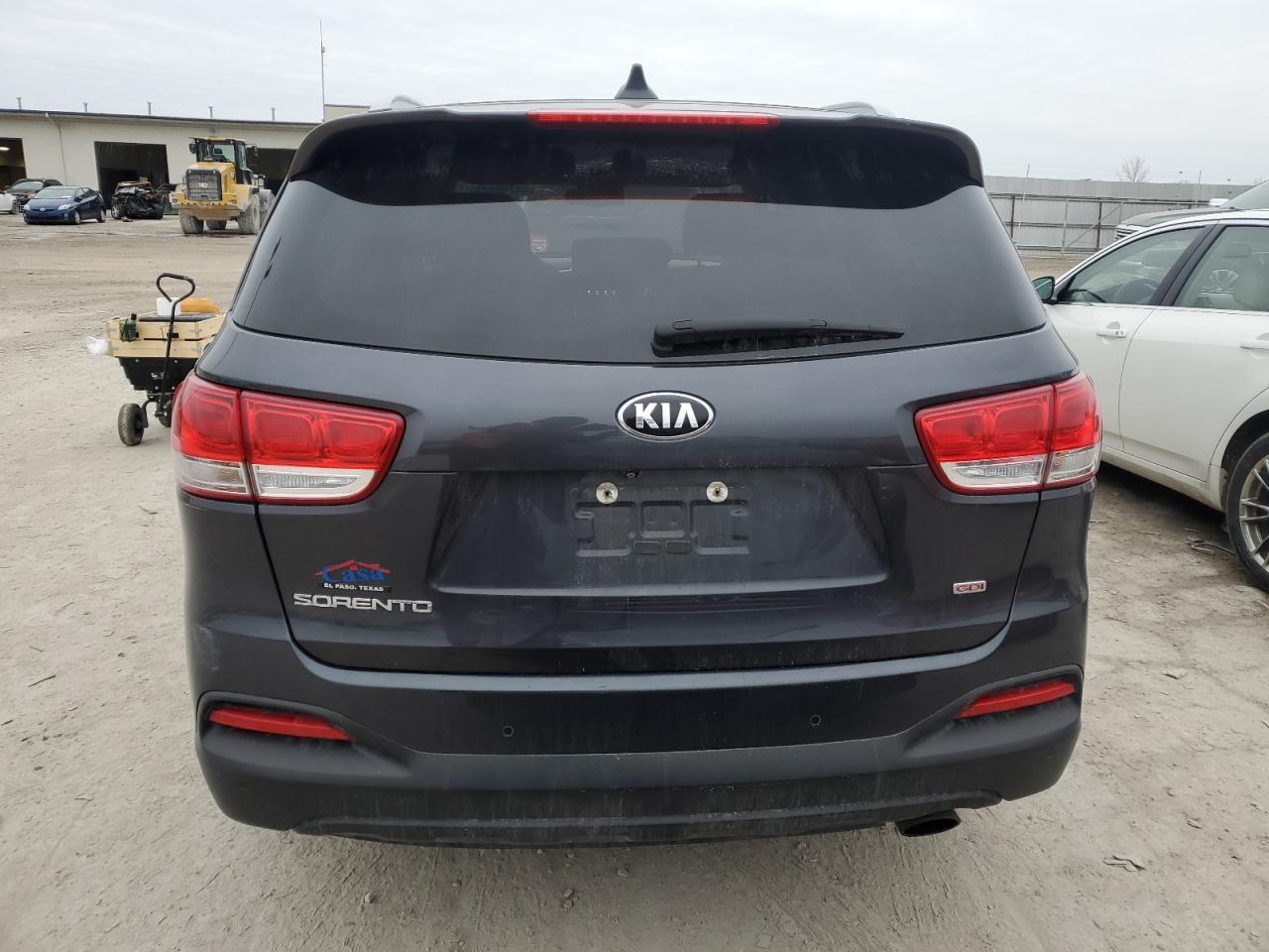 2017 KIA SORENTO LX - Фото 6