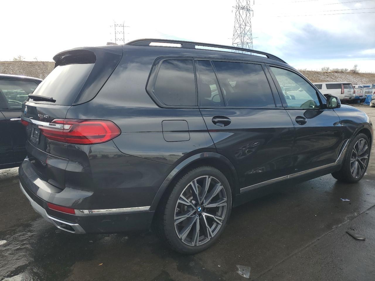 2022 BMW X7 XDRIVE4 - Image 3