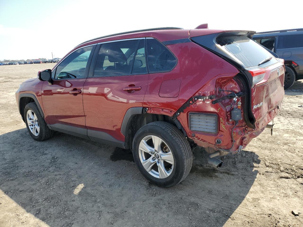 2020 TOYOTA RAV4 XLE - Image 2