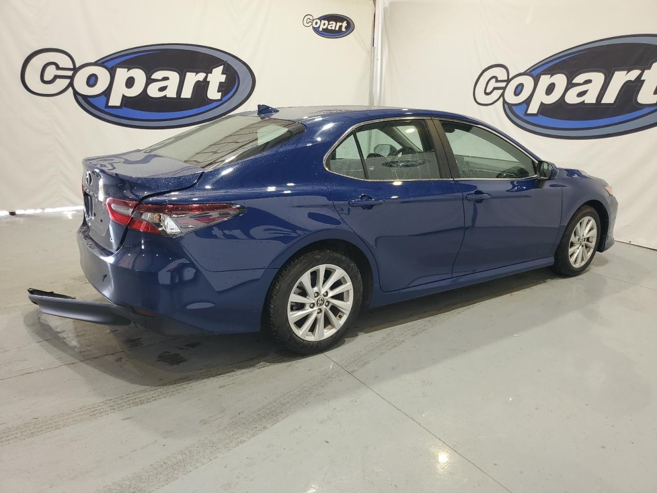 2024 TOYOTA CAMRY LE - Фото 3
