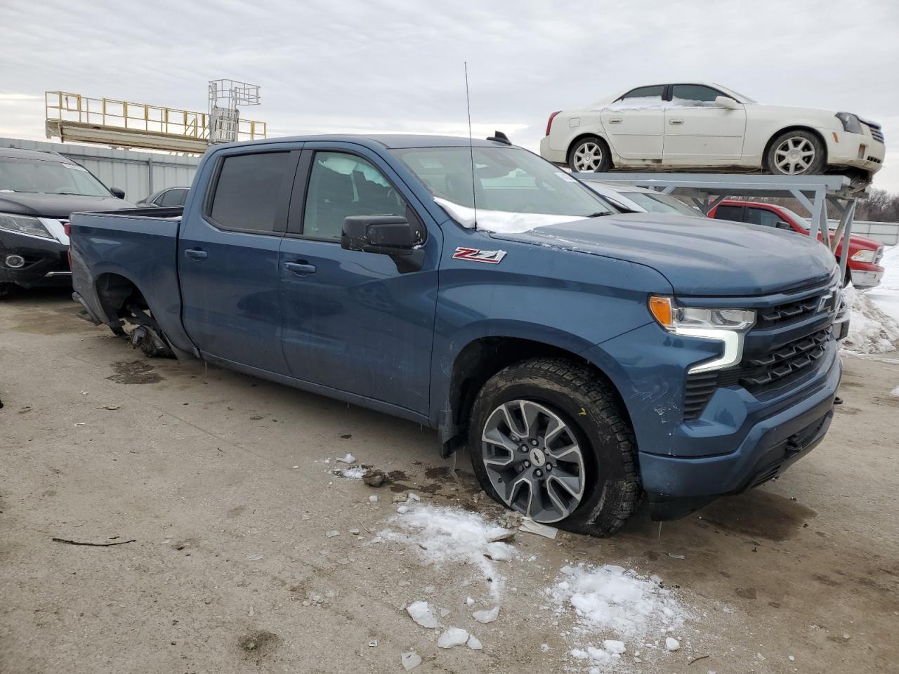 2024 CHEVROLET SILVERADO - Image 4