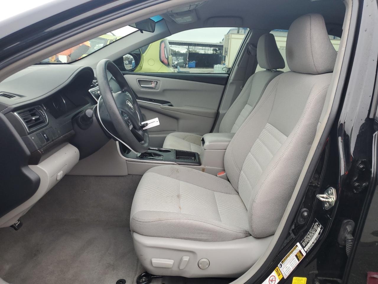2017 TOYOTA CAMRY LE - Фото 7