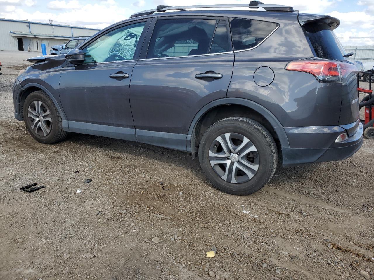 2017 TOYOTA RAV4 LE - Фото 2