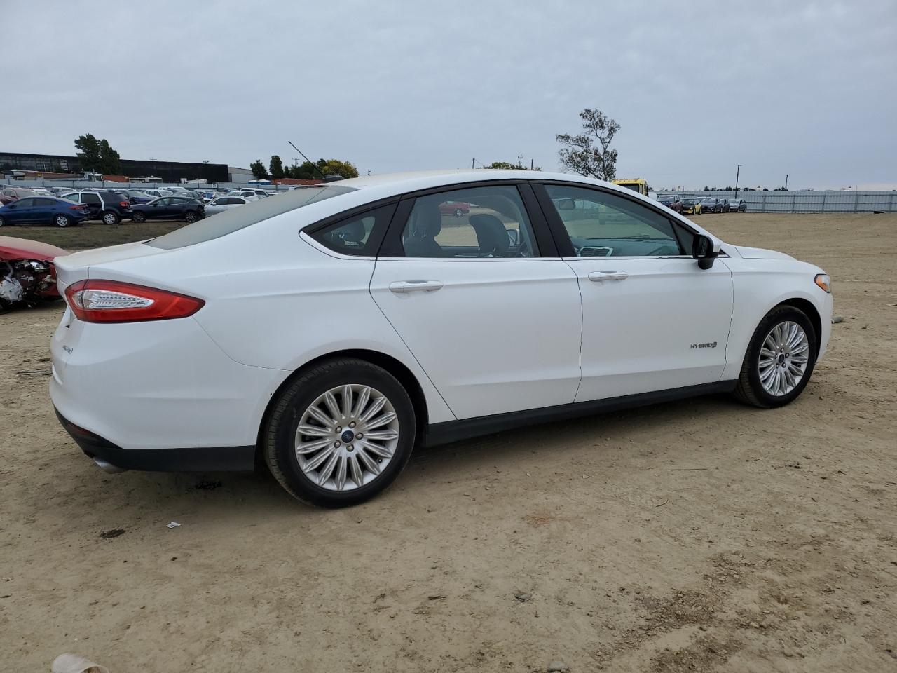2014 FORD FUSION S H - Image 3