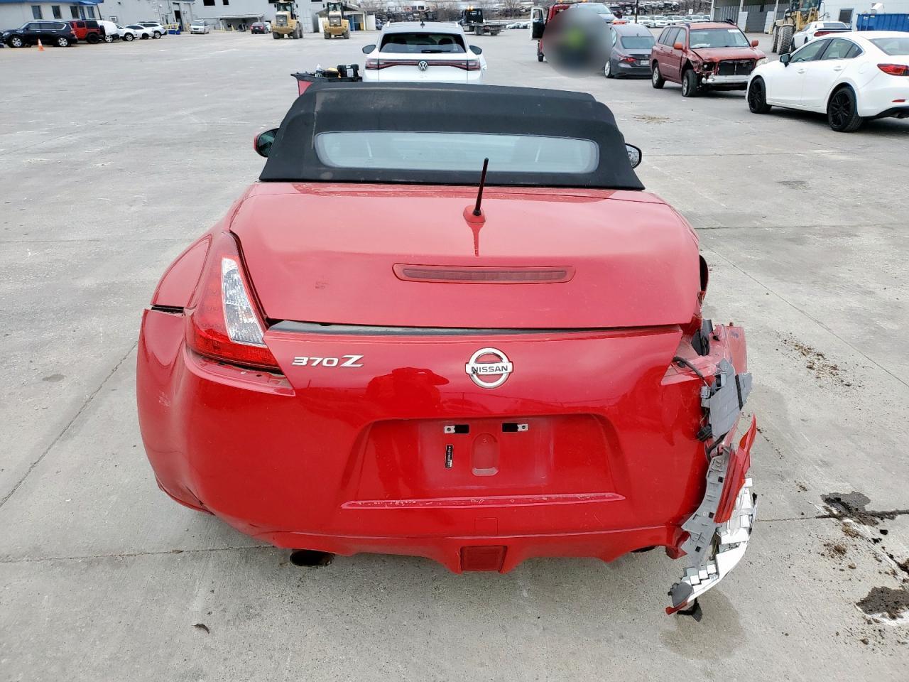 2016 NISSAN 370Z BASE - Image 6