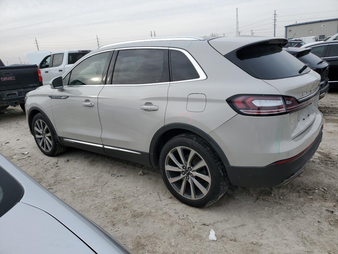 2019 LINCOLN NAUTILUS S - Image 2