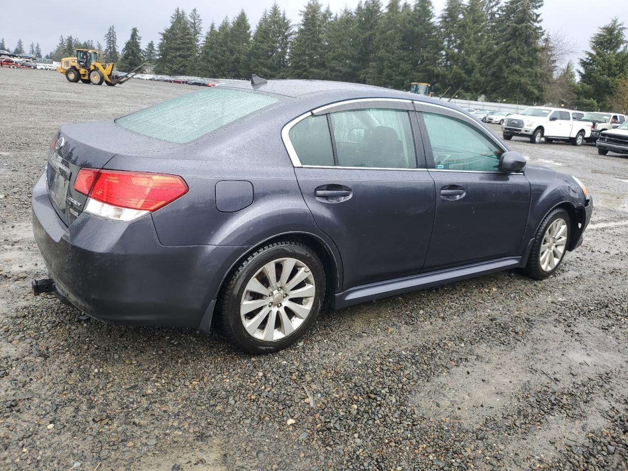 2011 SUBARU LEGACY 2.5 - Фото 3