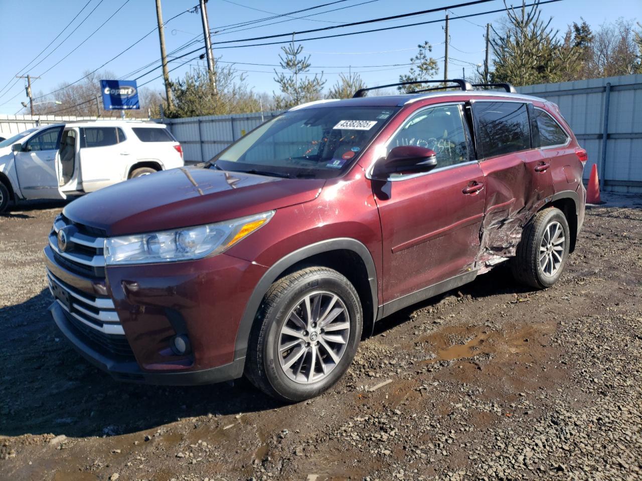2019 TOYOTA HIGHLANDER