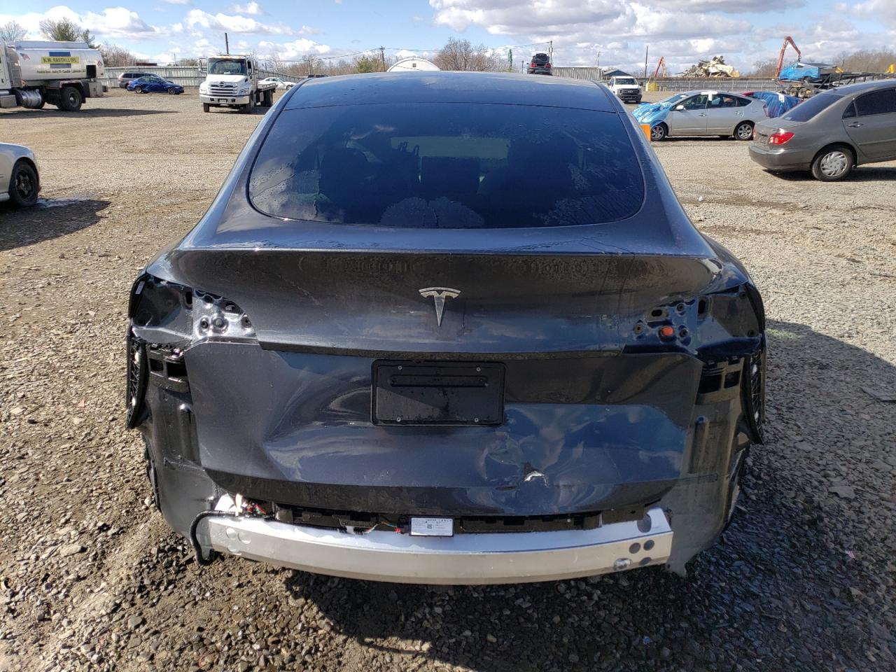 2024 TESLA MODEL Y - Фото 6
