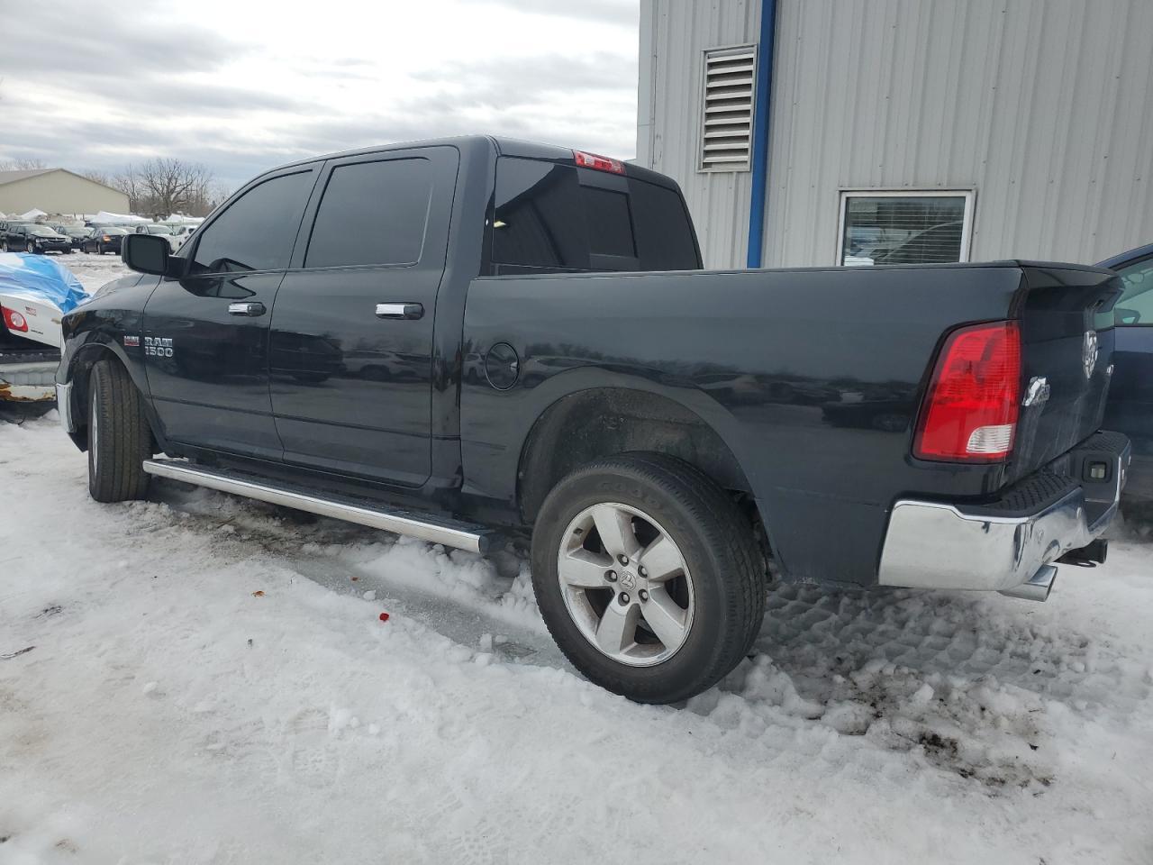 2017 RAM 1500 SLT - Image 2