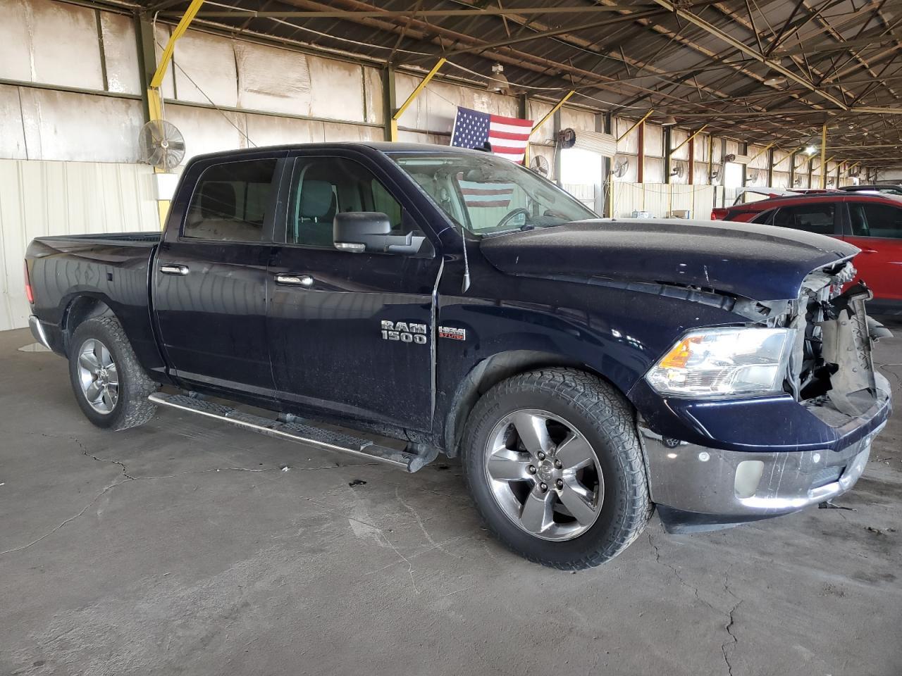 2017 RAM 1500 SLT - Image 4