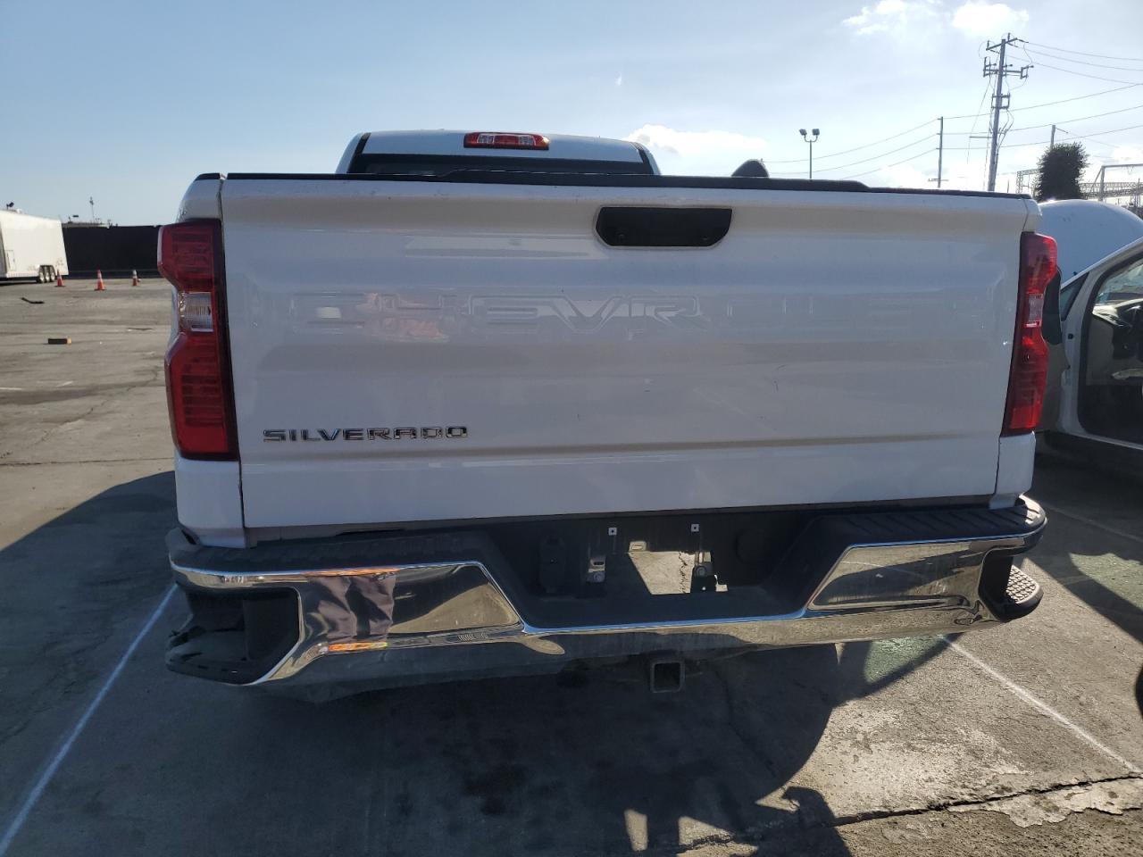 2023 CHEVROLET SILVERADO - Image 6