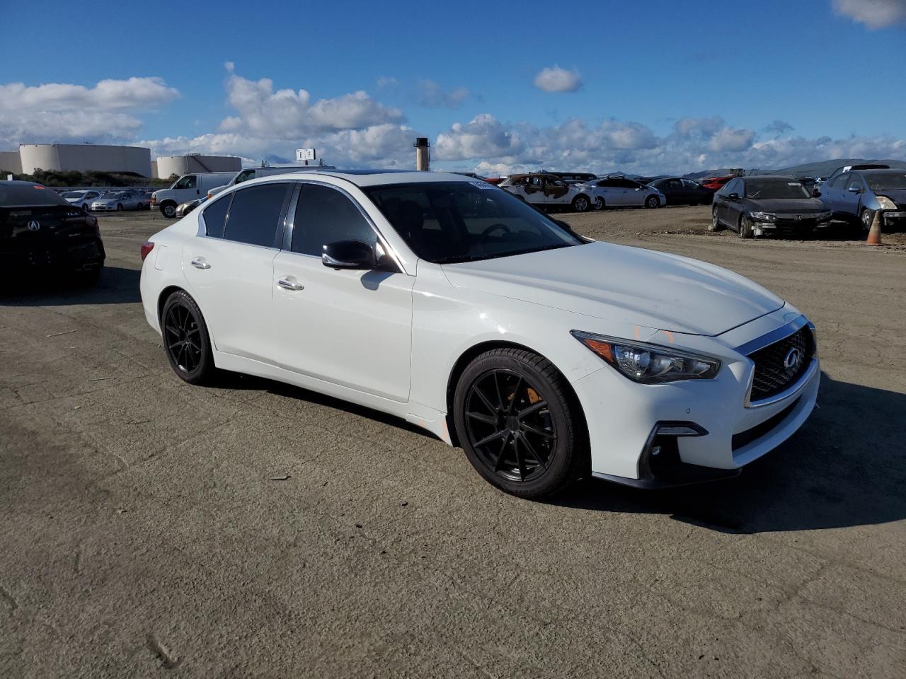 2019 INFINITI Q50 LUXE - Фото 4