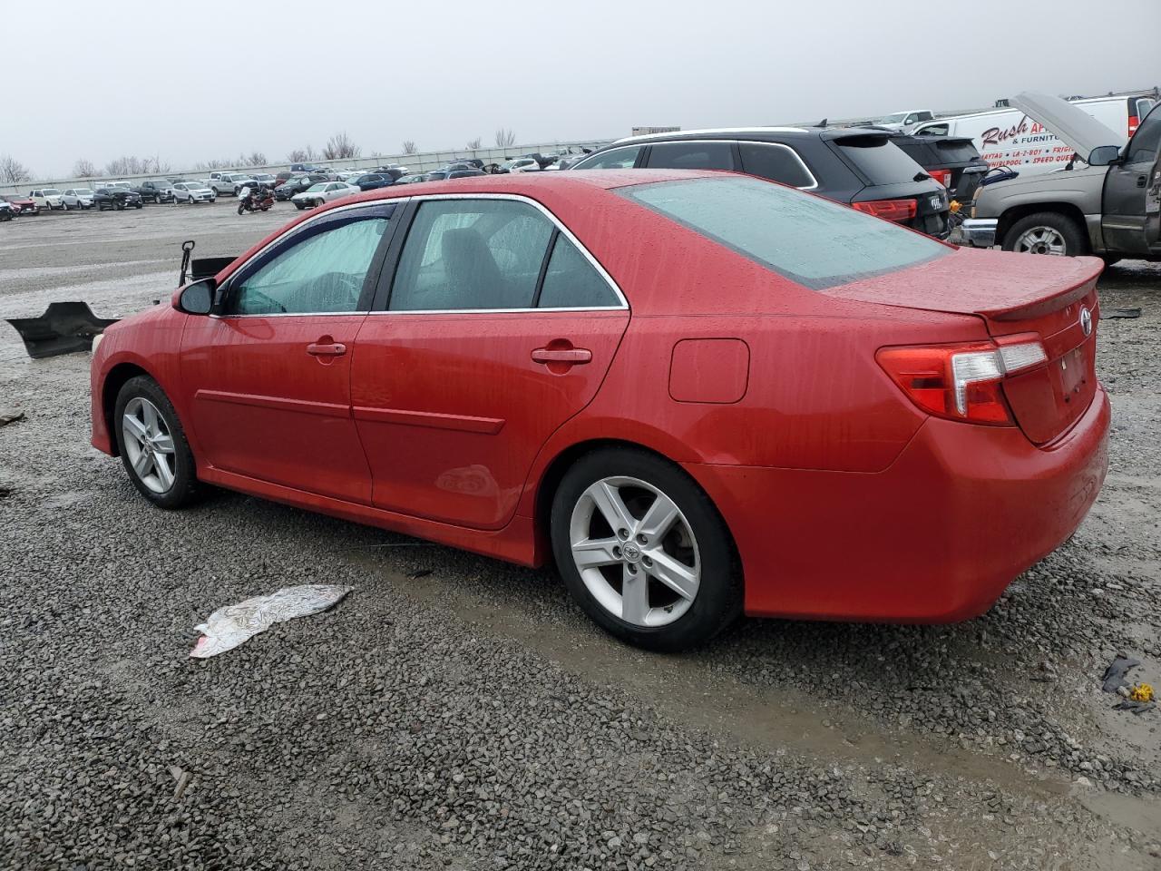 2013 TOYOTA CAMRY L - Image 2
