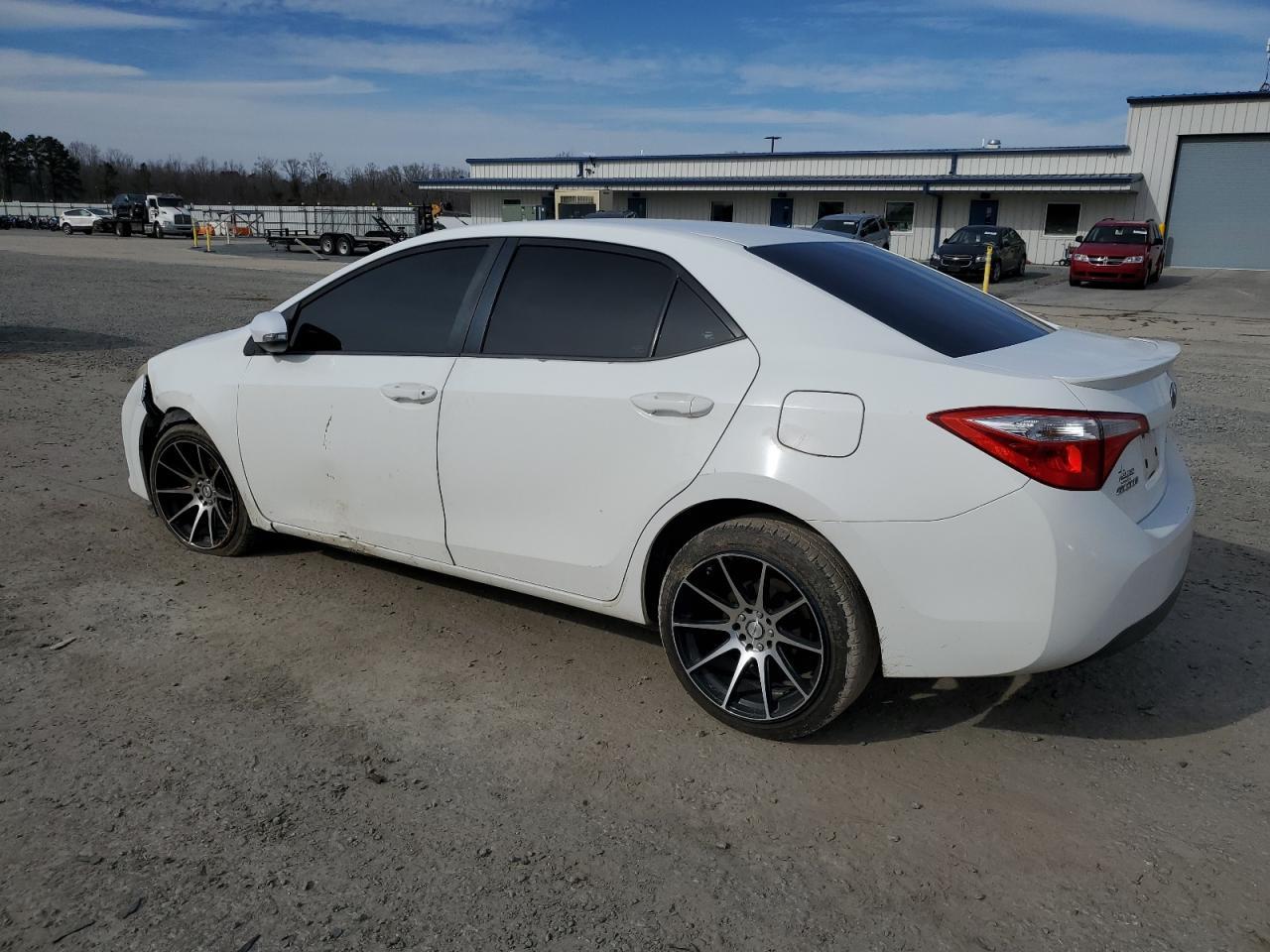 2015 TOYOTA COROLLA L - Фото 2