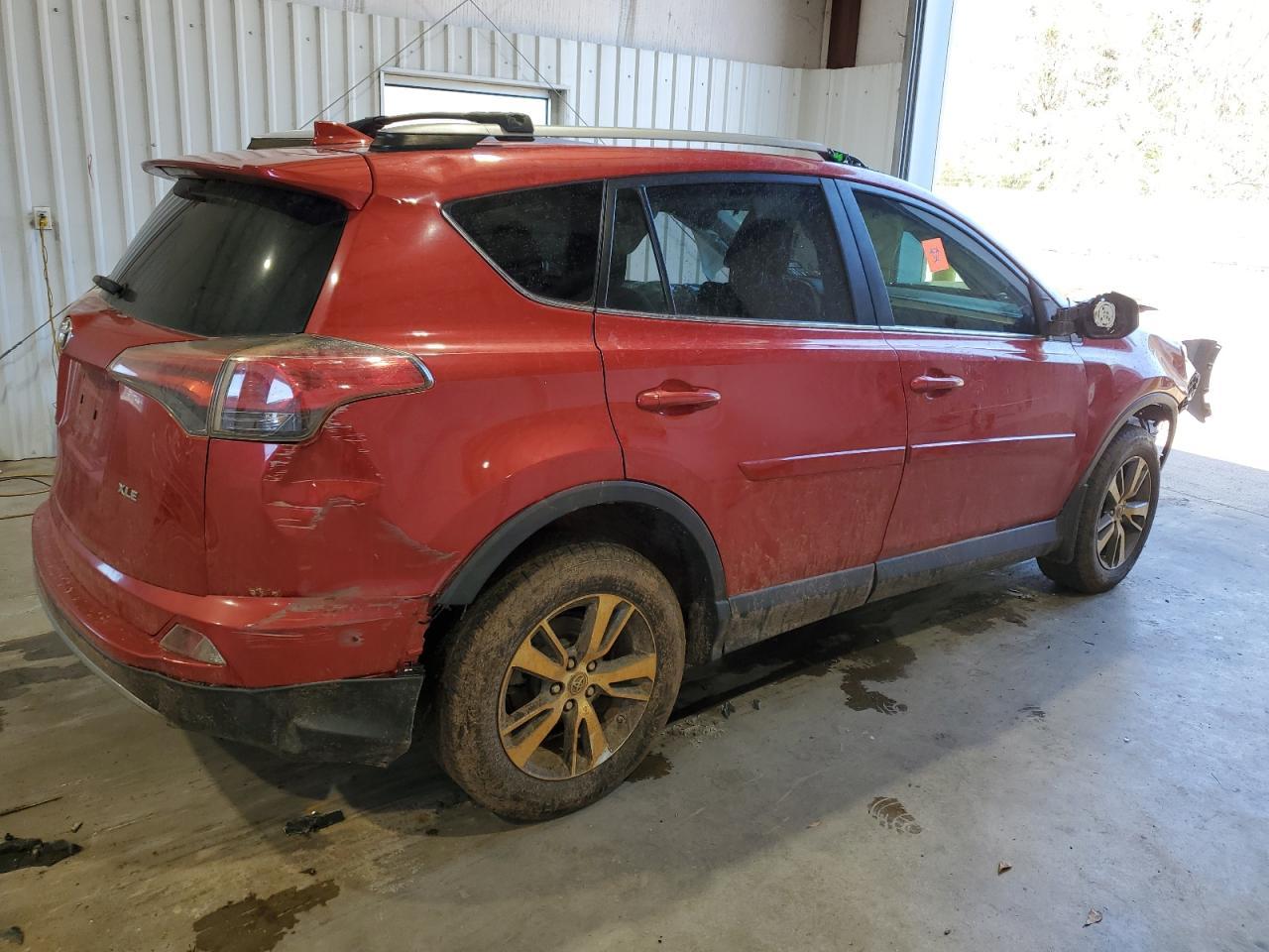 2017 TOYOTA RAV4 XLE - Фото 3