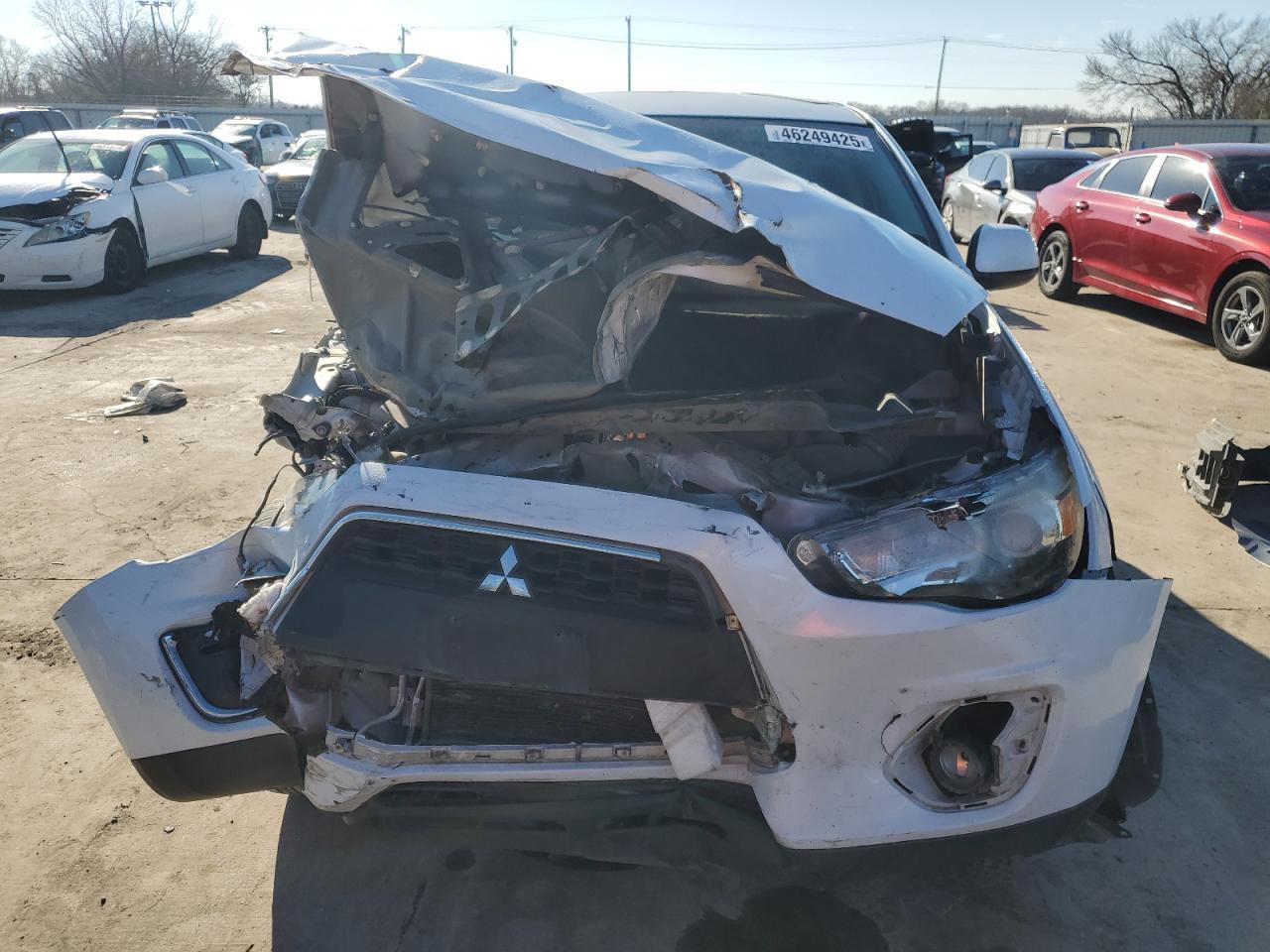2015 MITSUBISHI OUTLANDER - Фото 5