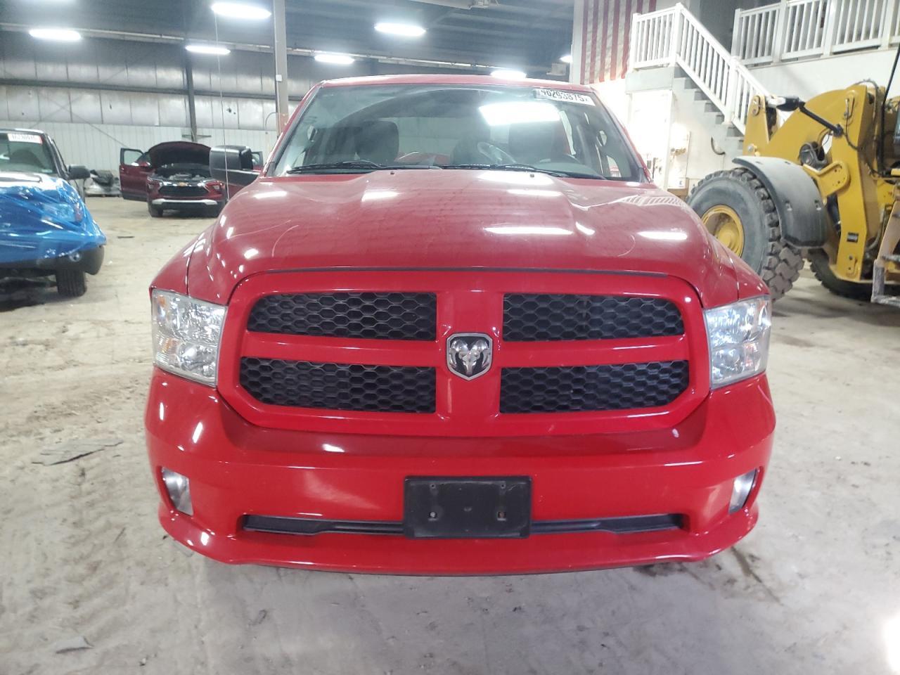 2014 RAM 1500 ST - Image 5