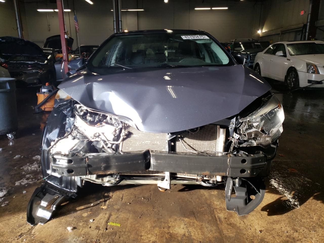 2015 TOYOTA COROLLA L - Image 5