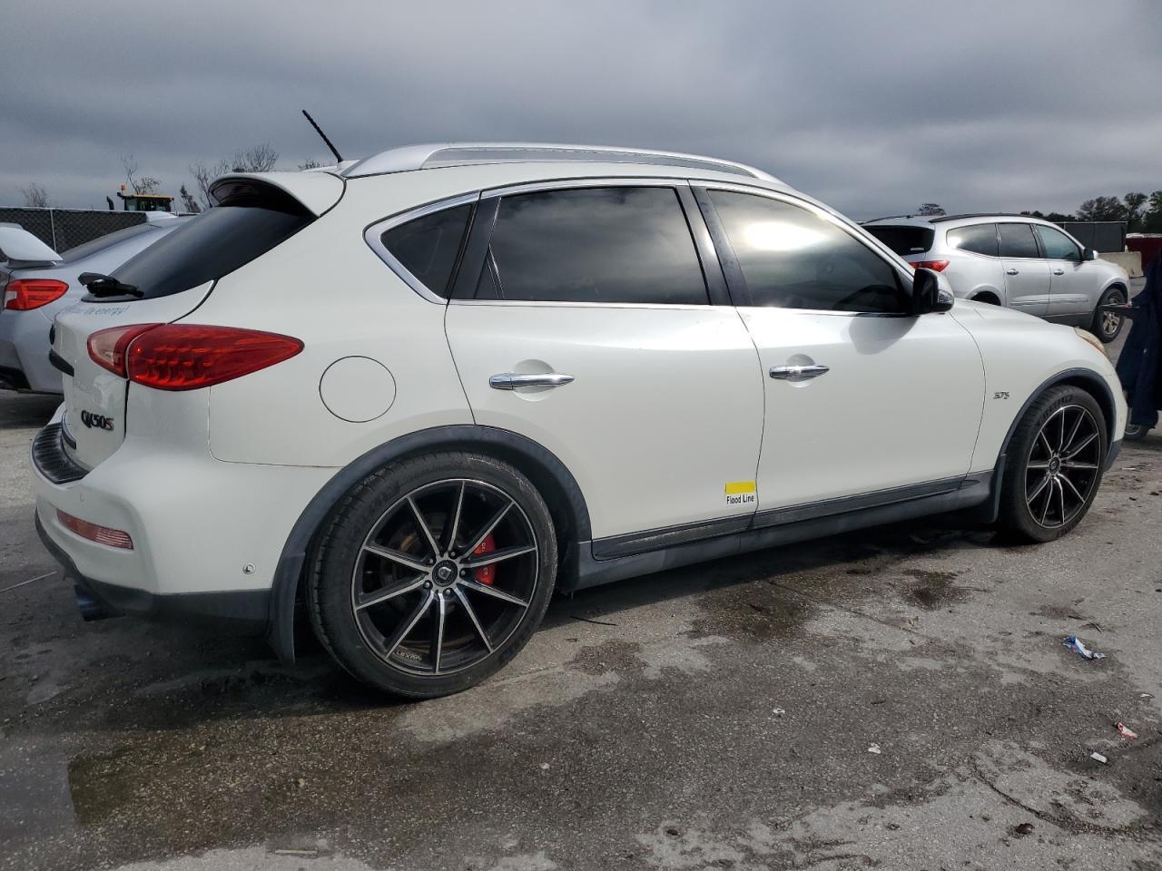 2016 INFINITI QX50 - Image 3
