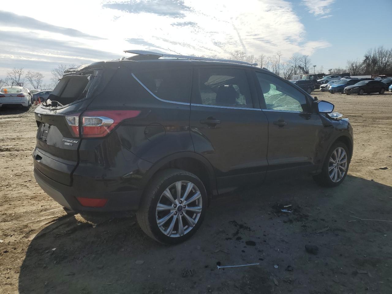 2017 FORD ESCAPE TIT - Image 3