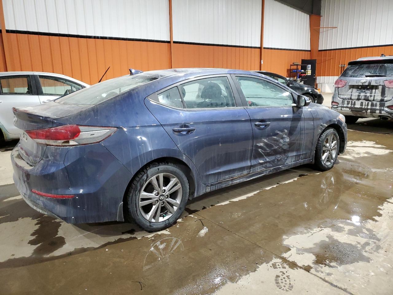 2018 HYUNDAI ELANTRA SE - Фото 3