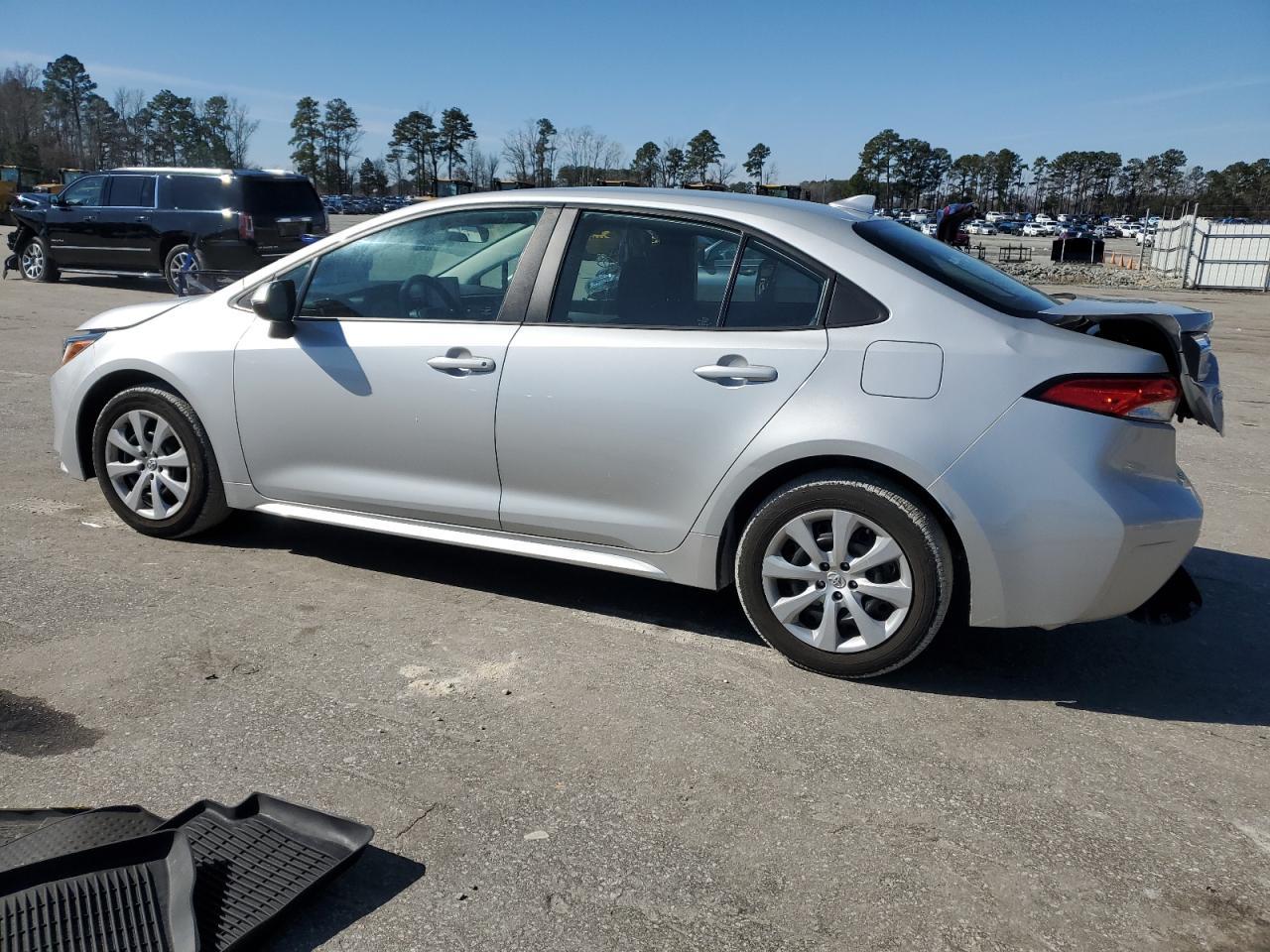 2022 TOYOTA COROLLA LE - Image 2
