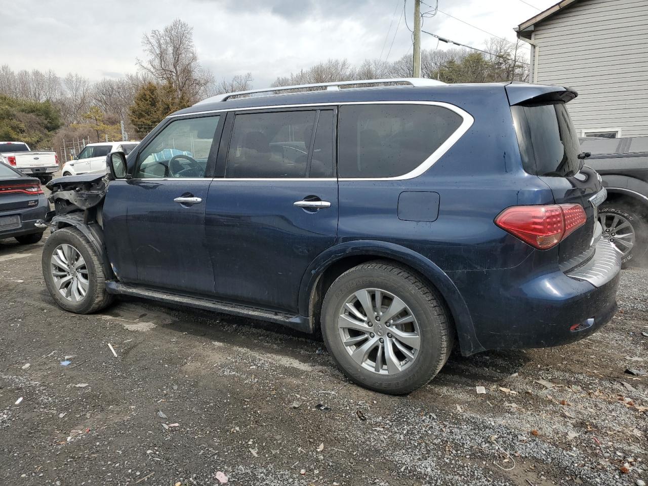 2017 INFINITI QX80 BASE - Фото 2