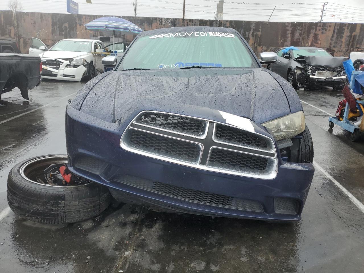 2014 DODGE CHARGER SE - Фото 5