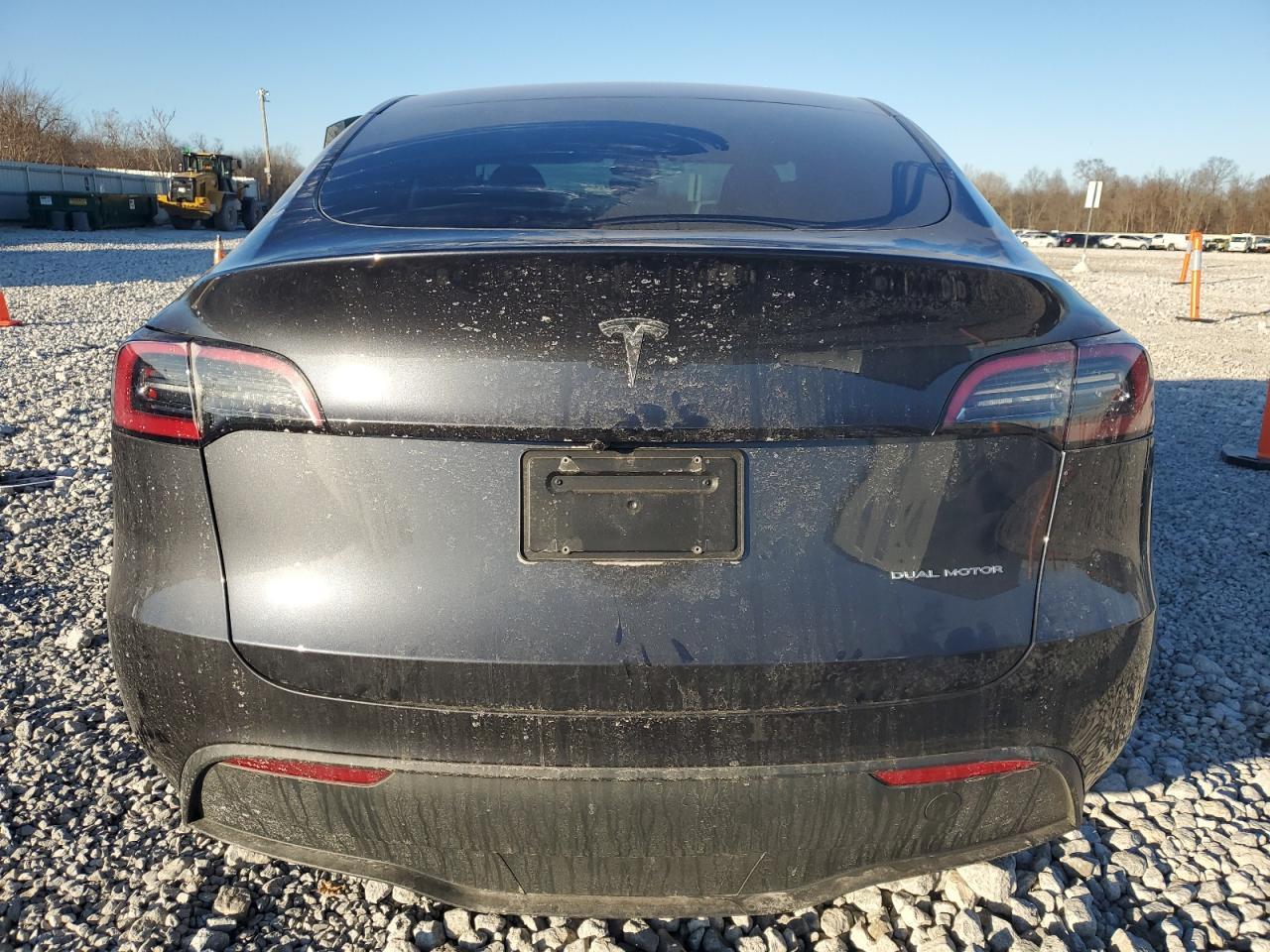 2024 TESLA MODEL Y - Image 6